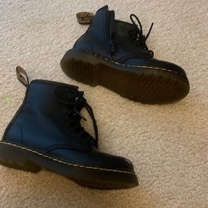Dr marten kids boot